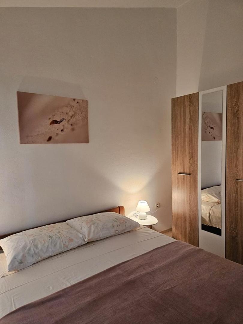 Lorena Apartments In Pula Exteriér fotografie