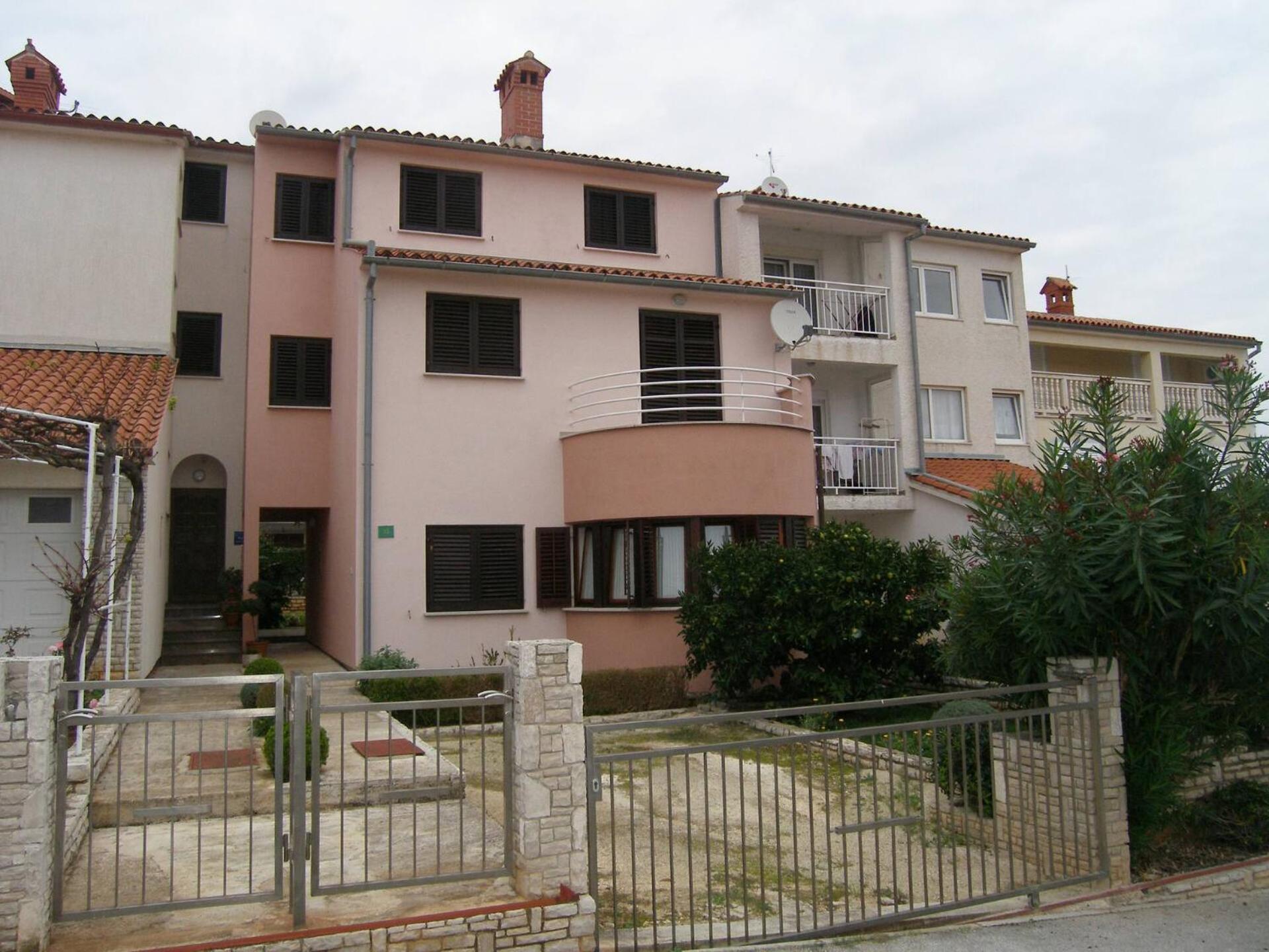 Lorena Apartments In Pula Exteriér fotografie